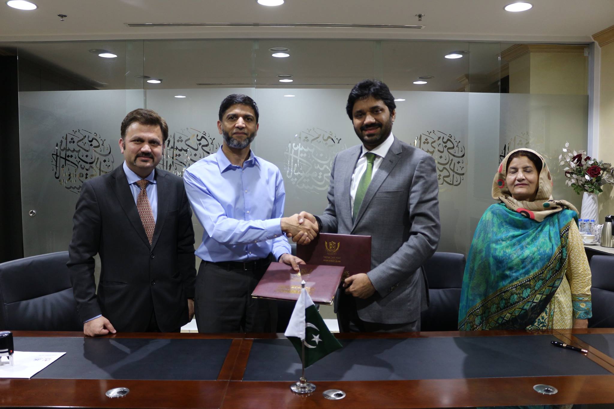 MOU sign Pakistan Association of Dubai